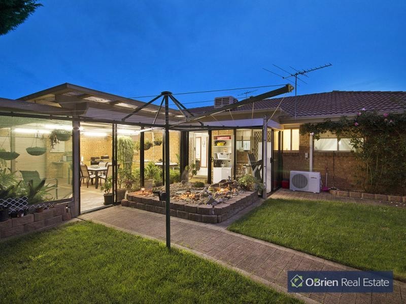 79 Thomas Mitchell Drive, Endeavour Hills VIC 3802