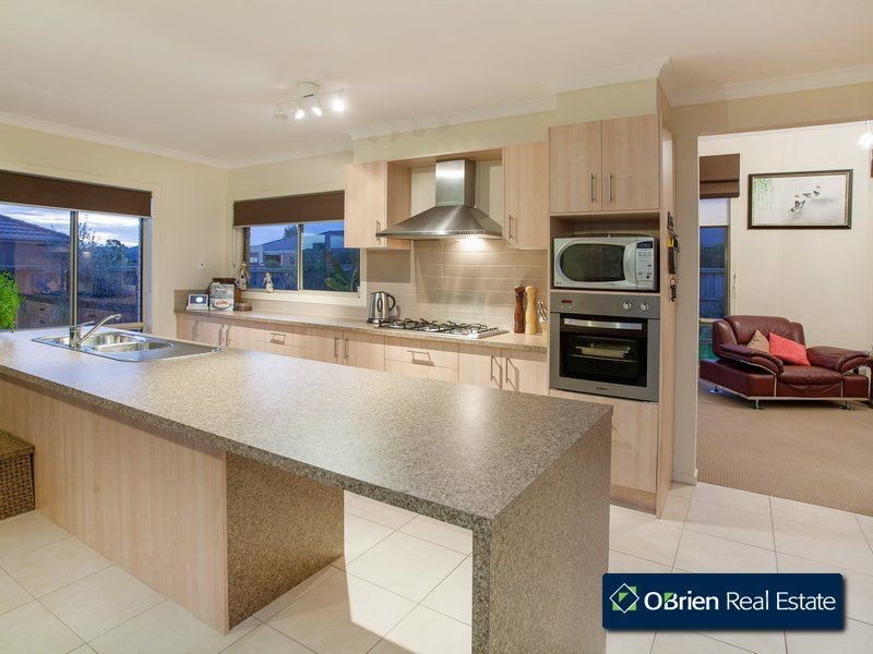 15 Saul Avenue, Berwick VIC 3806
