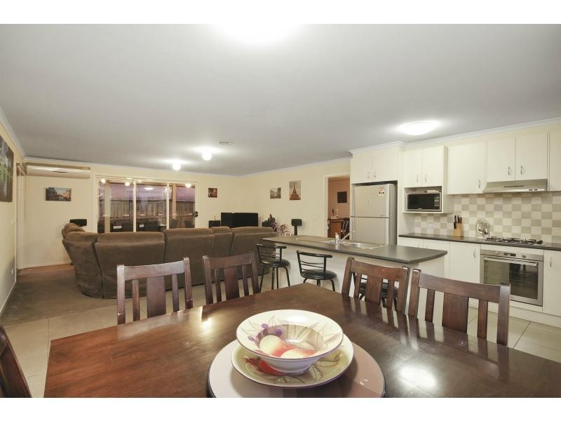 7 Chesil Court, Narre Warren South VIC 3805