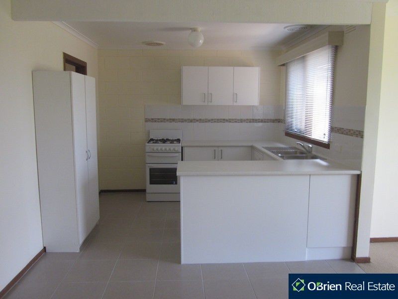 7B Henry Street, Pakenham VIC 3810