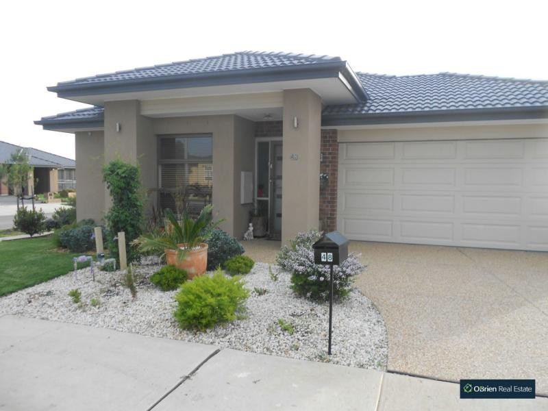 48 Selandra Boulevard, Selandra Rise, Clyde North VIC 3978