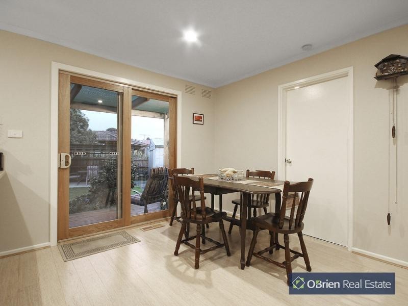 7 Bittern Drive, Endeavour Hills VIC 3802