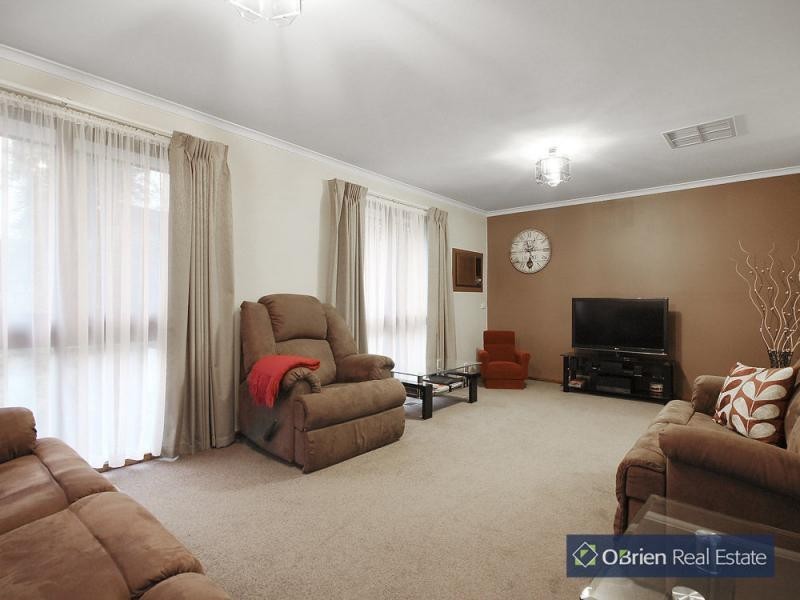 7 Bittern Drive, Endeavour Hills VIC 3802