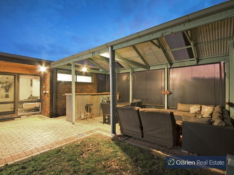 5 Dobson Court, Dandenong North VIC 3175