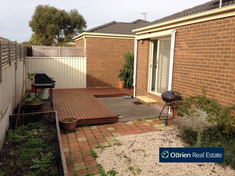 9/7 Monahans Road, Cranbourne VIC 3977