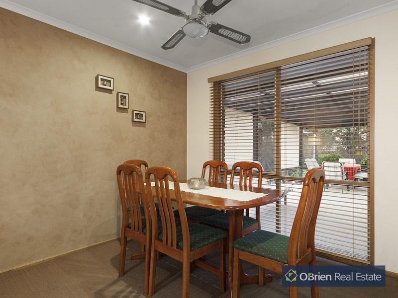 112 Kurrajong Road, Narre Warren VIC 3805