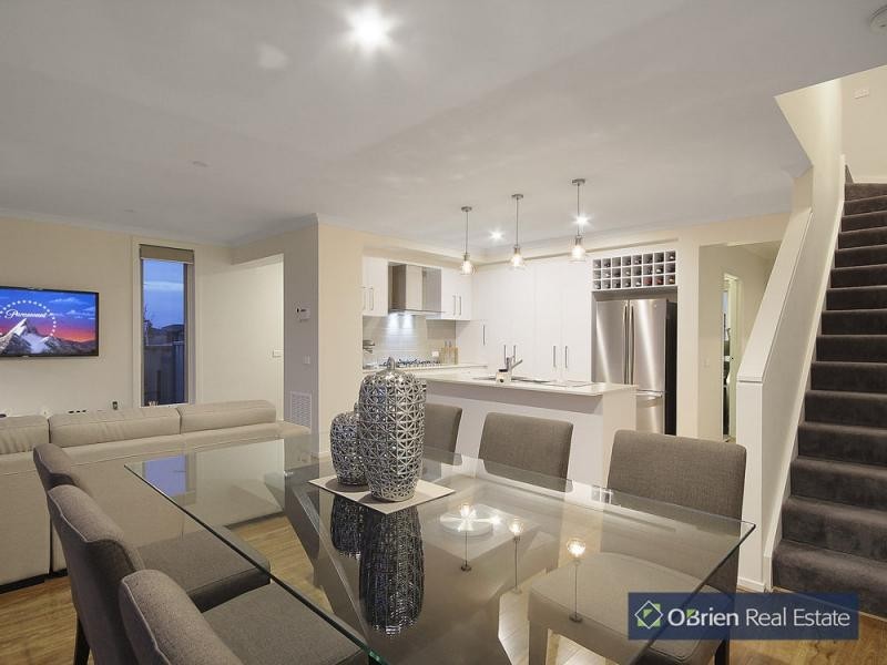 1 Serenity Street, Pakenham VIC 3810