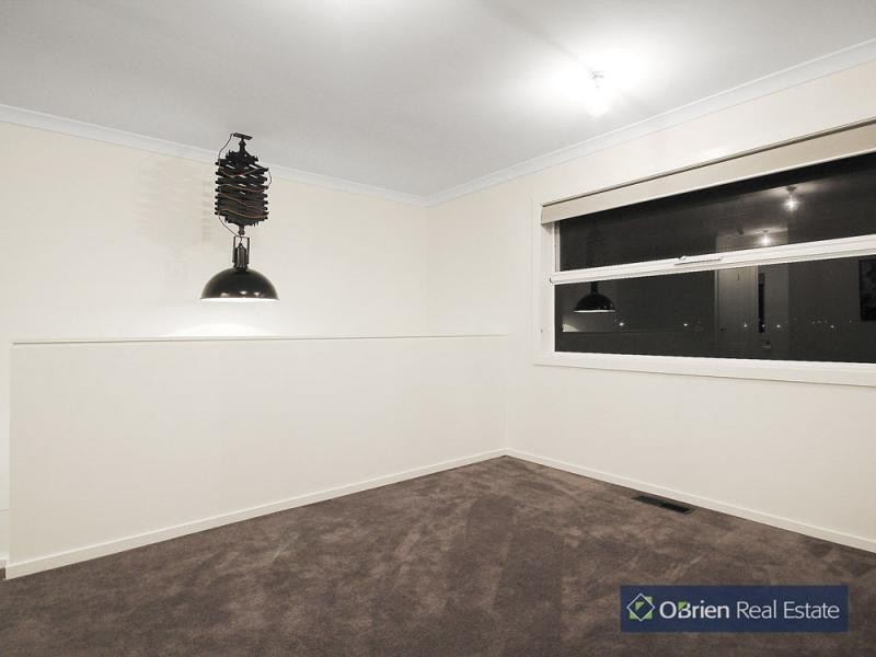 1 Serenity Street, Pakenham VIC 3810