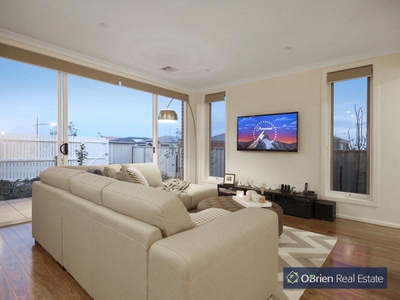 1 Serenity Street, Pakenham VIC 3810