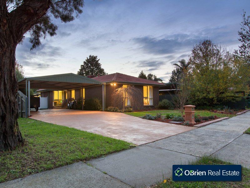 7 Trawalla Court, Hampton Park VIC 3976