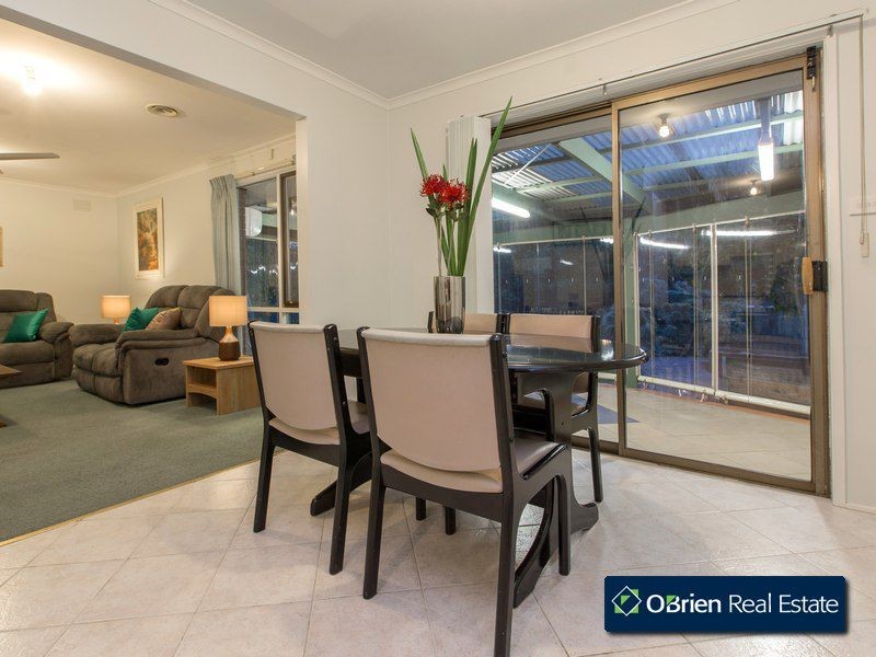 7 Trawalla Court, Hampton Park VIC 3976