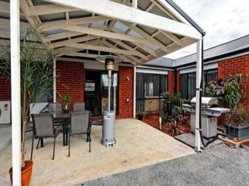 12 Domain Drive, Berwick VIC 3806