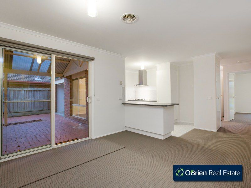 83 Kingston Avenue, Narre Warren South VIC 3805