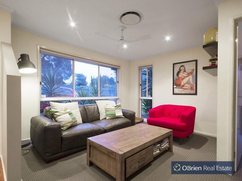 59 Eramosa Road East, Somerville VIC 3912