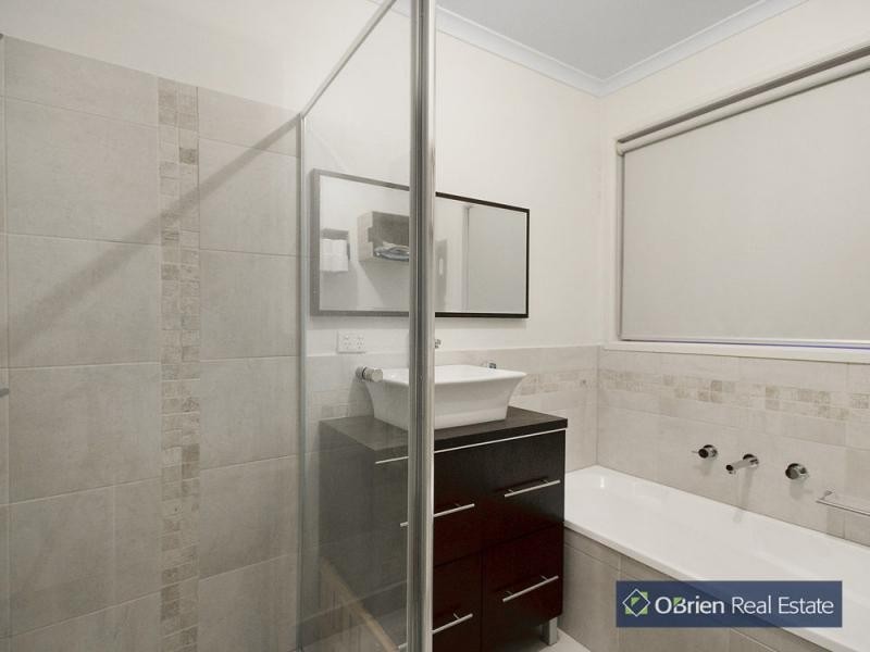 59 Eramosa Road East, Somerville VIC 3912