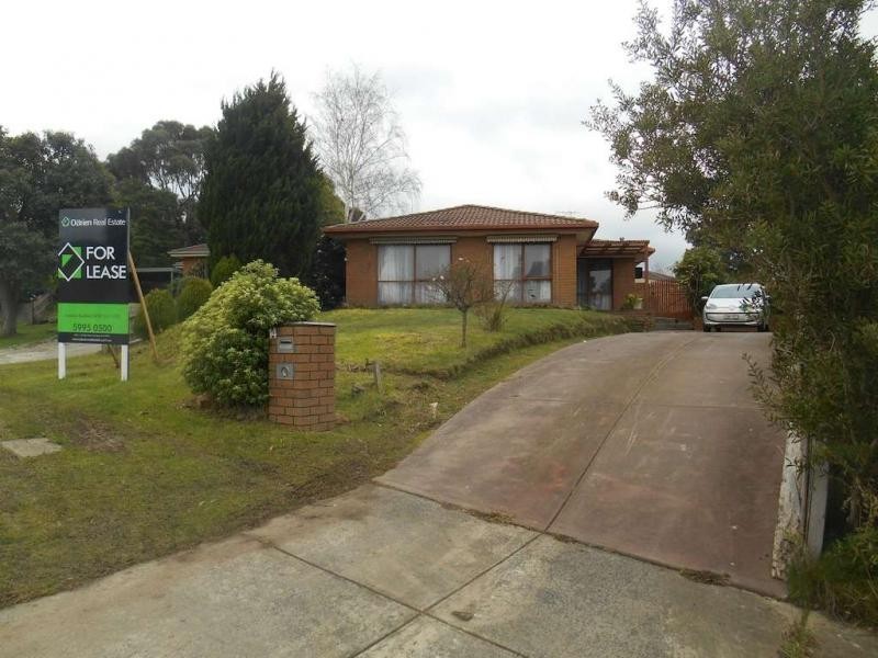 14 Beaumont Court, Pakenham VIC 3810