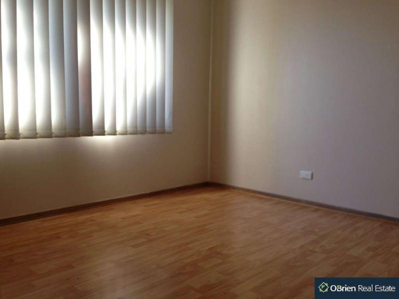 14 Beaumont Court, Pakenham VIC 3810