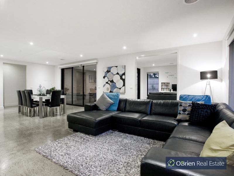 45 Warrego Circuit, Sandhurst VIC 3977