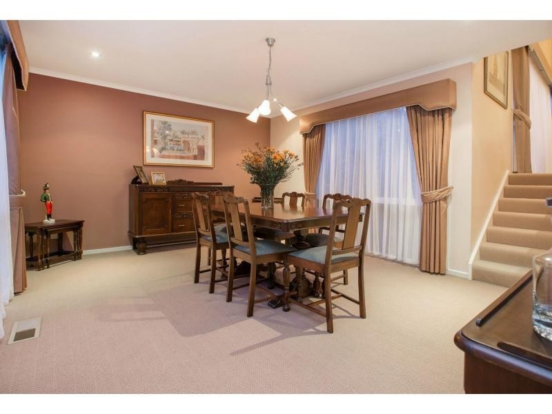 46 Edrington Park Drive, Berwick VIC 3806