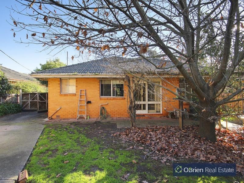 9 & 11 Evan Street, Berwick VIC 3806