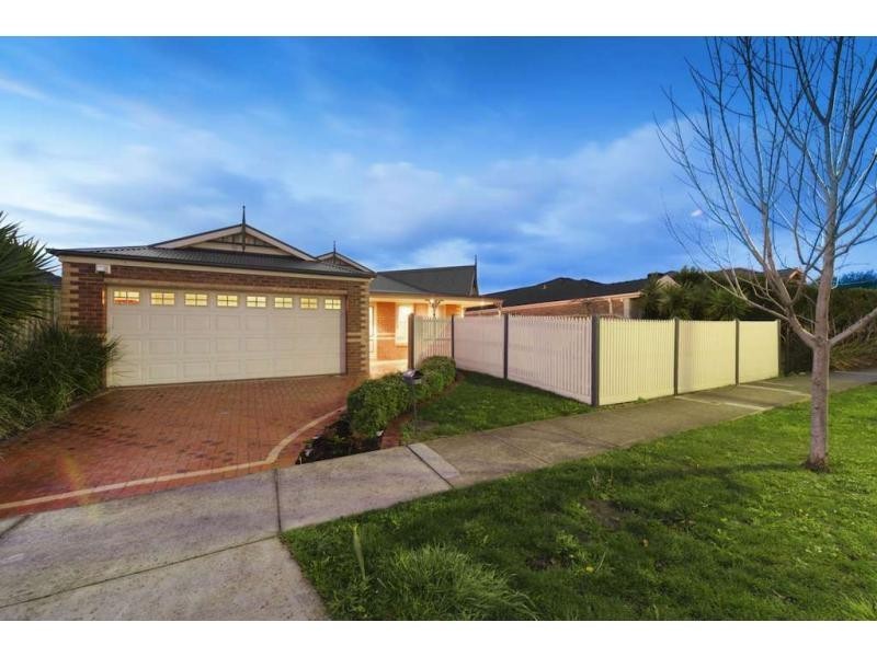 122 Moondara Drive, Berwick VIC 3806