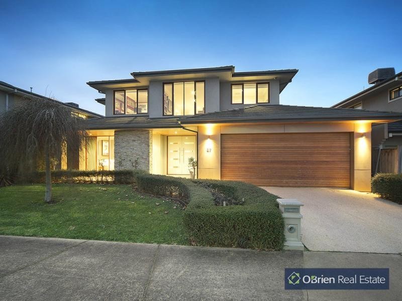 37 Lakeside Drive, Sandhurst VIC 3977