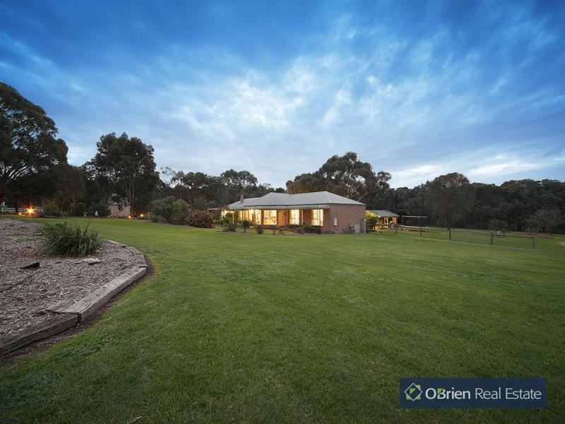 7 Crofters Hill Way, Somerville VIC 3912