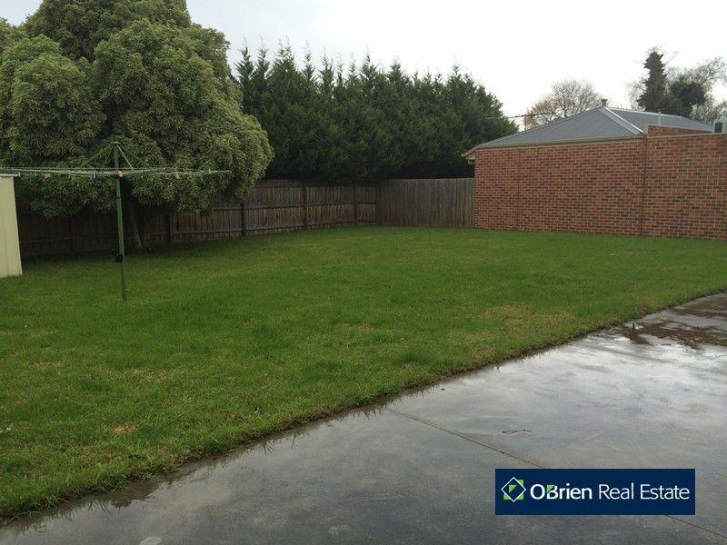 100 Prospect Hill Road, Narre Warren VIC 3805