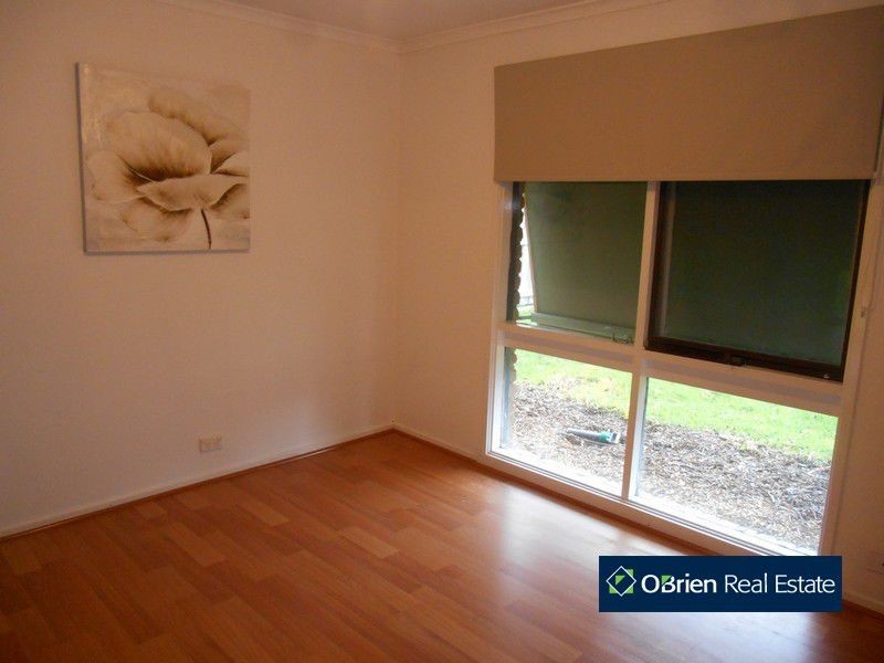 4 Haven Court, Cranbourne VIC 3977