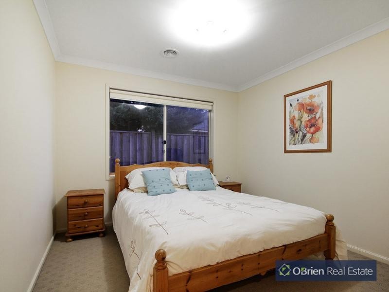 5 Wearingford Avenue, Narre Warren South VIC 3805