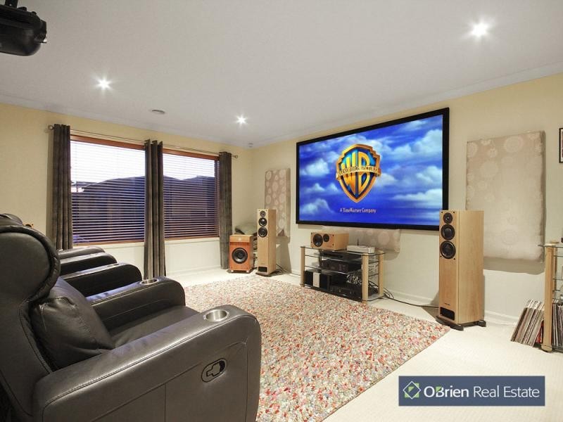 5 Wearingford Avenue, Narre Warren South VIC 3805