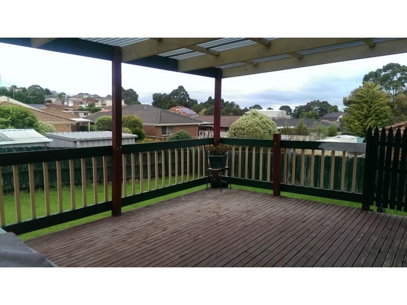 1 Stable Court, Endeavour Hills VIC 3802