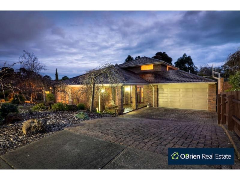 22 Melaleuca Crescent, Langwarrin VIC 3910