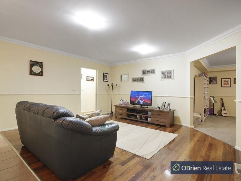 14 Pallidus Way, Narre Warren VIC 3805