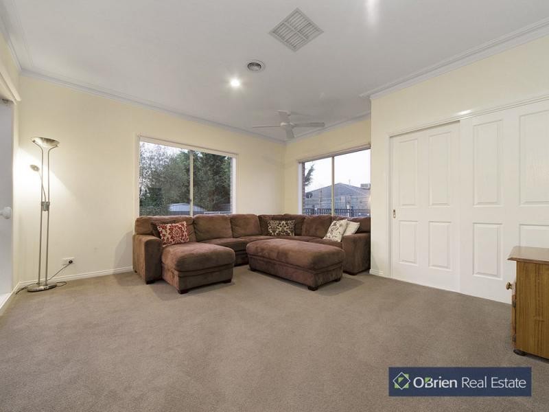 59 Galloway Drive, Narre Warren South VIC 3805