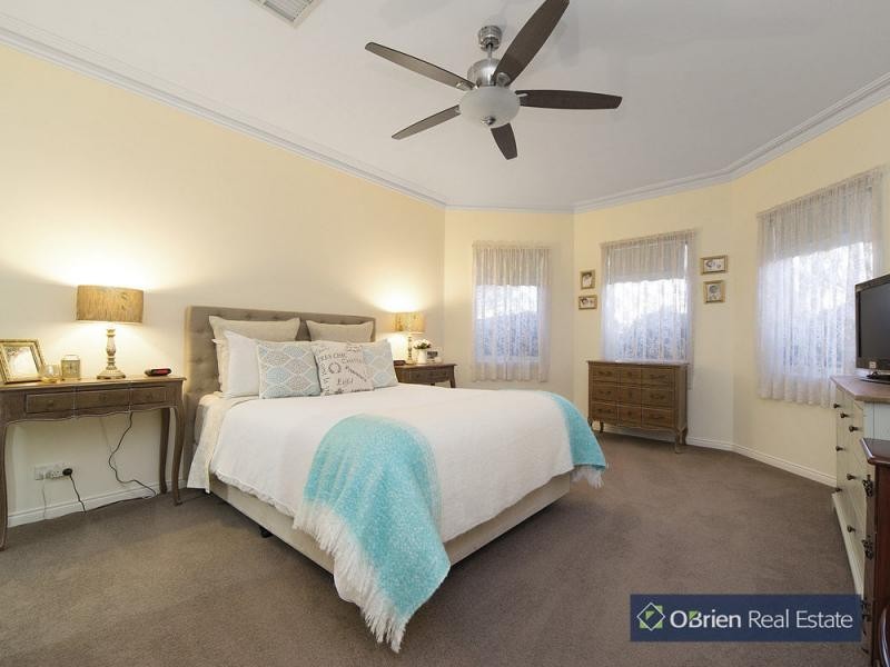 59 Galloway Drive, Narre Warren South VIC 3805