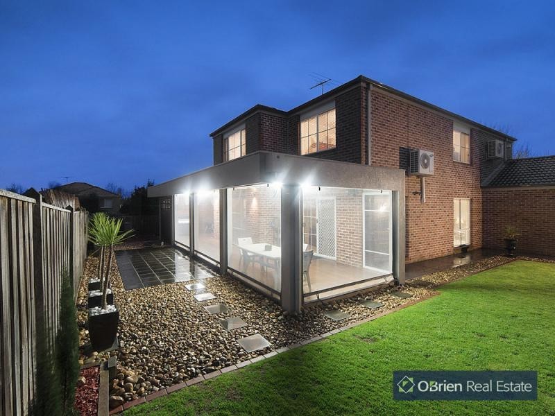 6 Oxford Court, Narre Warren South VIC 3805