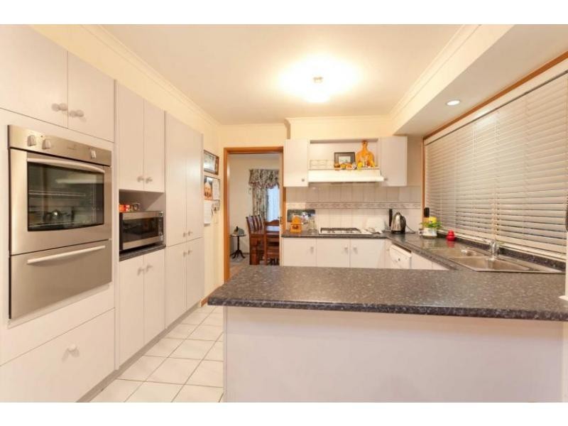 7 Greendale Court, Narre Warren VIC 3805