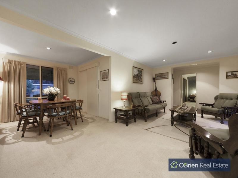 4 Knight Court, Endeavour Hills VIC 3802