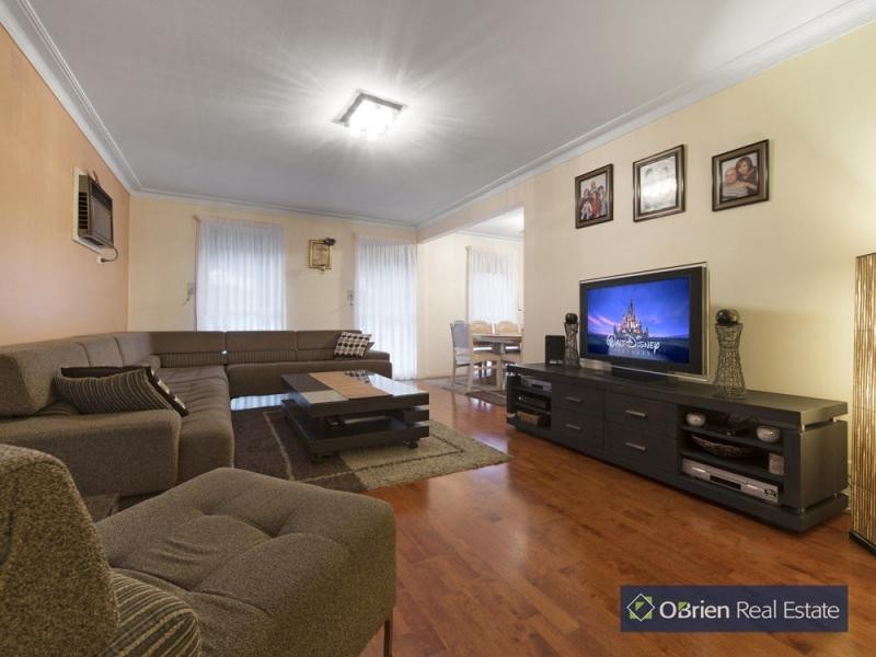 56 Hillside Avenue, Dandenong North VIC 3175