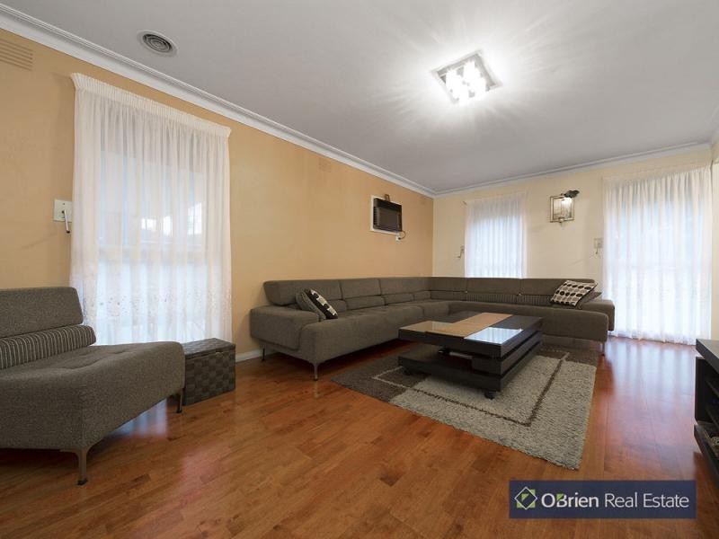 56 Hillside Avenue, Dandenong North VIC 3175
