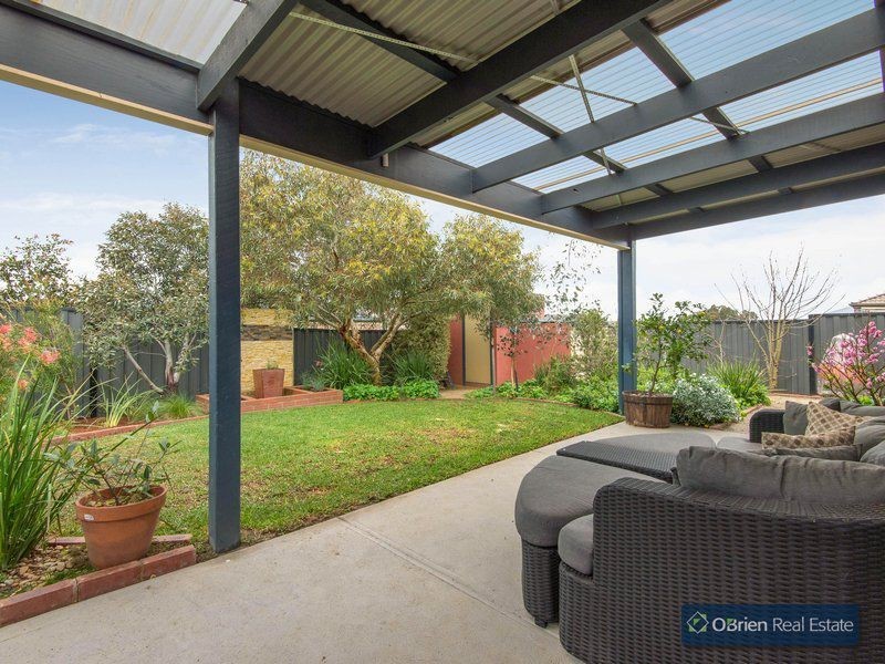11 Killarney Crescent, Pakenham VIC 3810