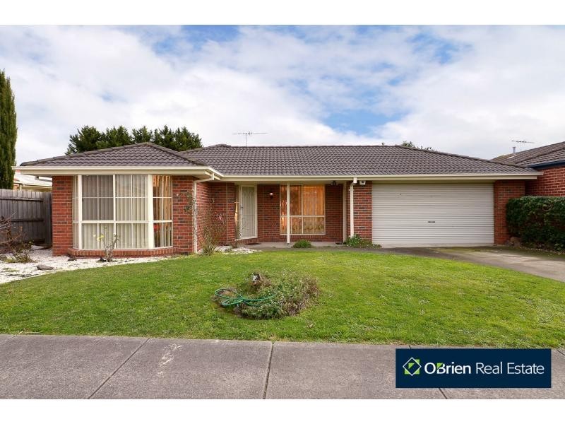 18 New England Way, Narre Warren VIC 3805