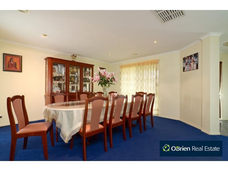 18 New England Way, Narre Warren VIC 3805