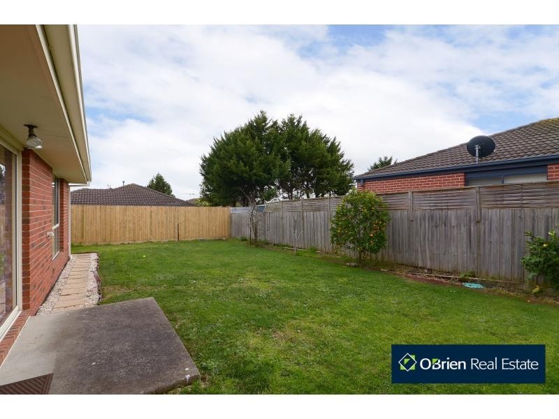 18 New England Way, Narre Warren VIC 3805