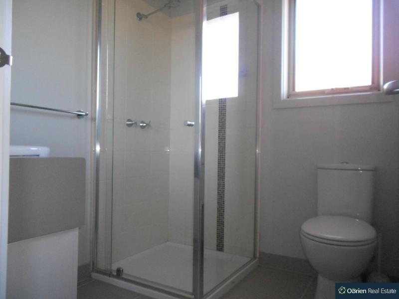 11A Oregano Drive, Lynbrook VIC 3975