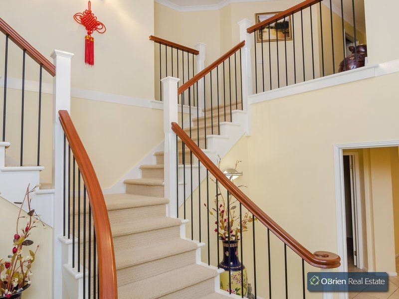 115 Berwick Springs Promenade, Narre Warren South VIC 3805