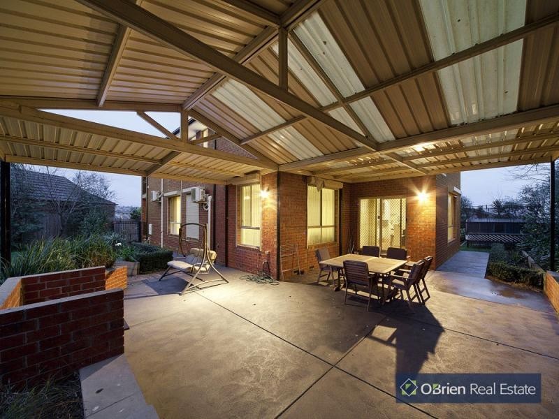 21 Coachwood Crescent, Narre Warren VIC 3805