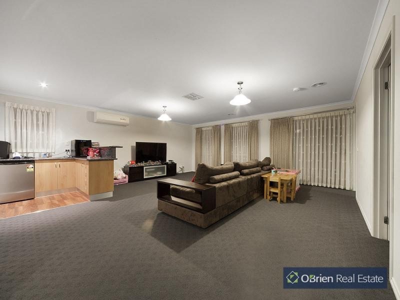 21 Coachwood Crescent, Narre Warren VIC 3805