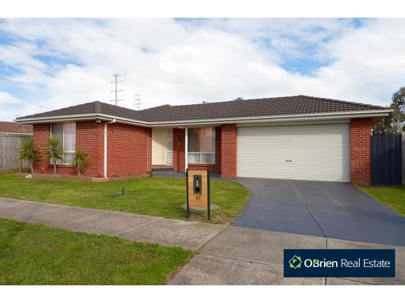 47 Linda Drive, Cranbourne West VIC 3977